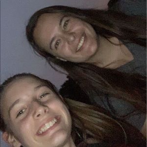 Meet your Posher, Leah